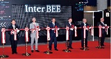 总务省�?�经济产业省也作为来宾参加�?幕式的剪彩仪弁E /></p>
<p class=