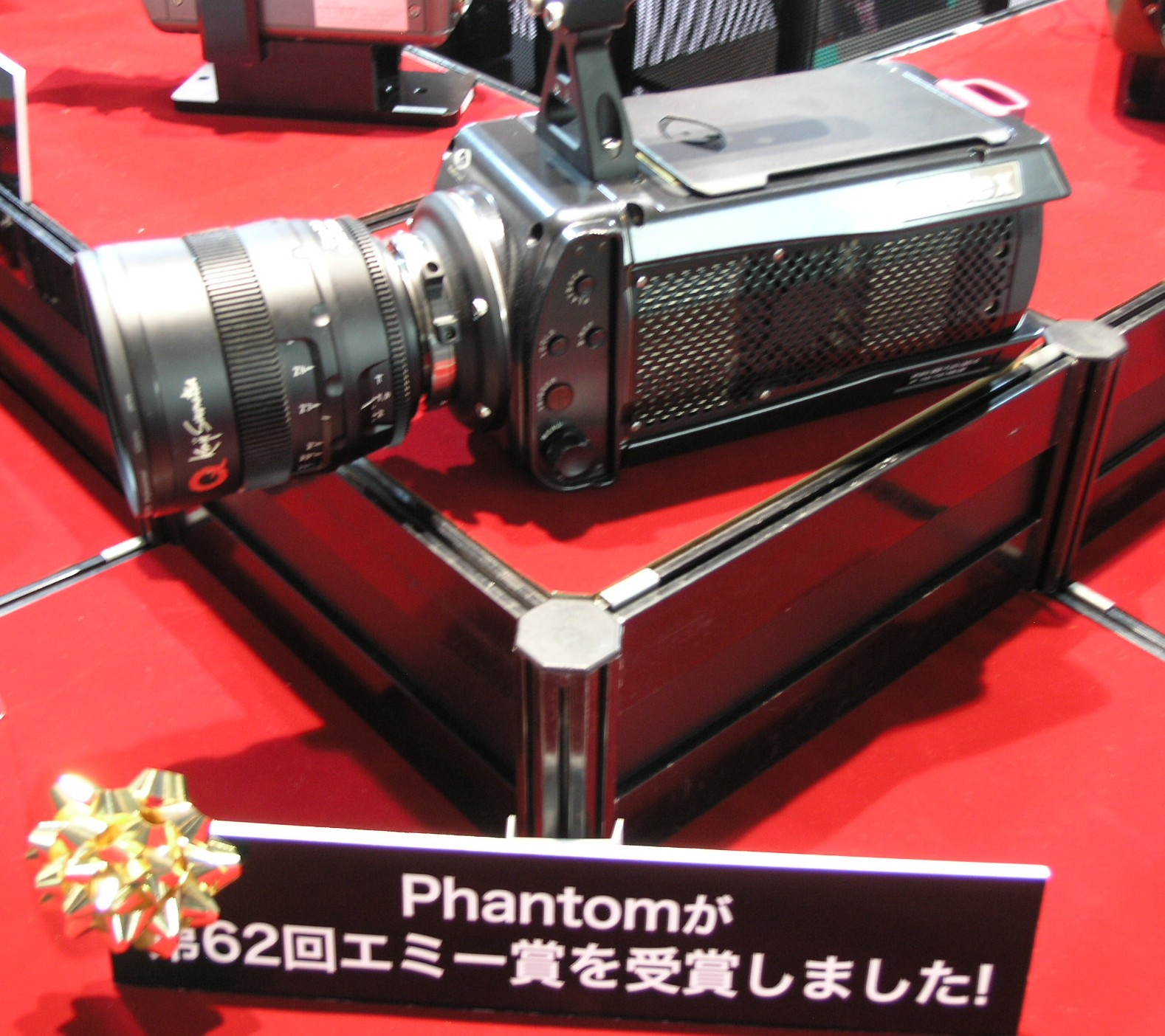 The high-speed Phantom camera (Nobby Tech)