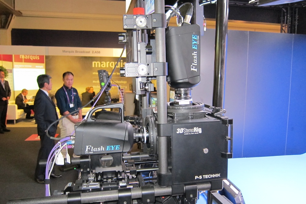 VFC-7000による3D撮影システム