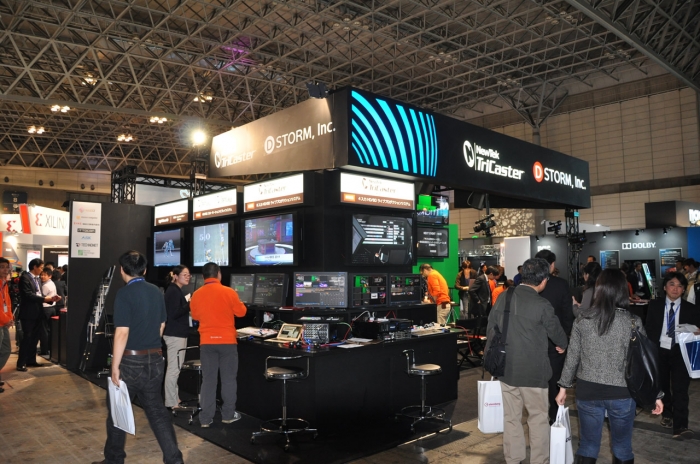 D-STORM, Inc. booth