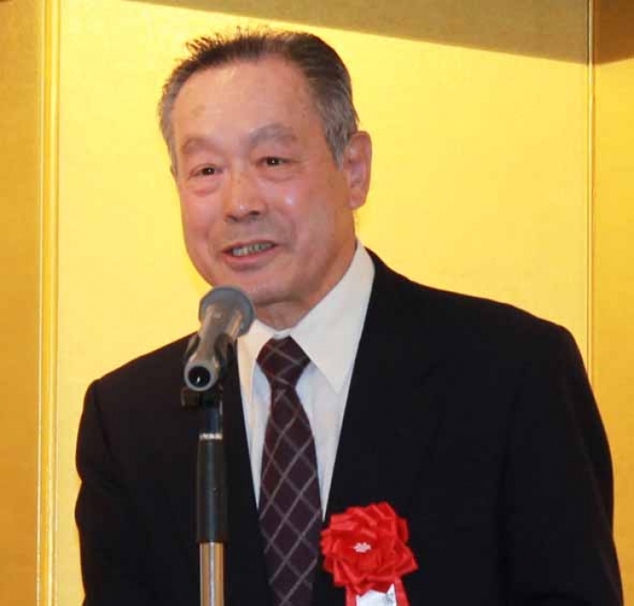 審査委員長 餌取氏