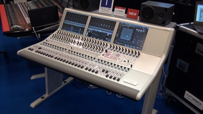 NT660 digital audio mixing console