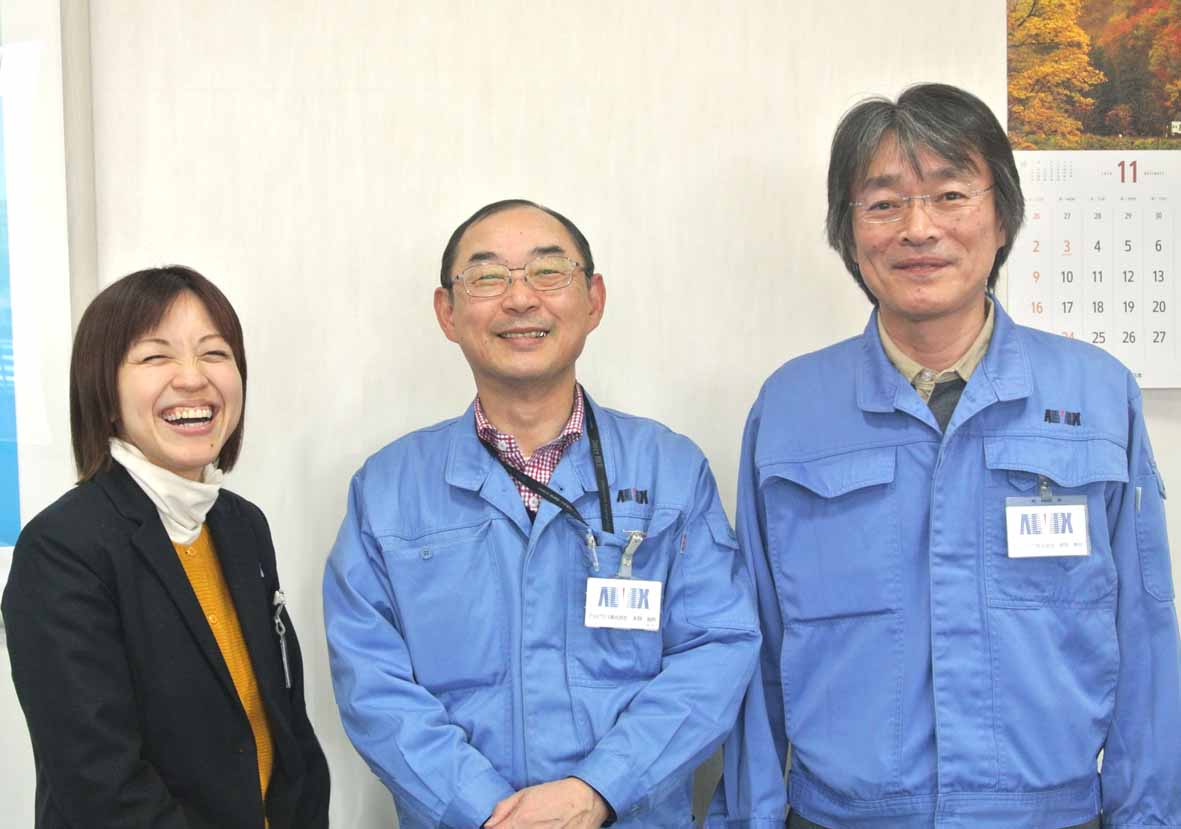 From the left, Ms. Kawasaki, Mr. Honma, and Mr. Kusama