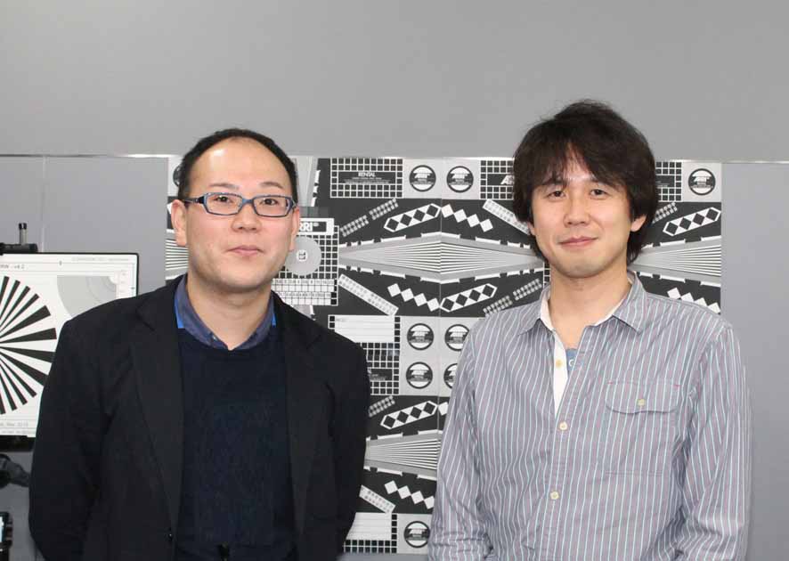 Digital Shooting Div.営業担当の白崎達彦氏（左）と島崎裕嗣取締役（右）