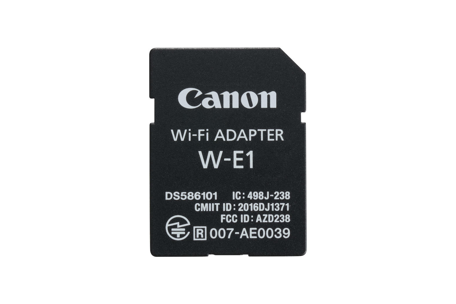 SDカードスロットに挿入して使用するWi-Fiアダプター「W-E1」