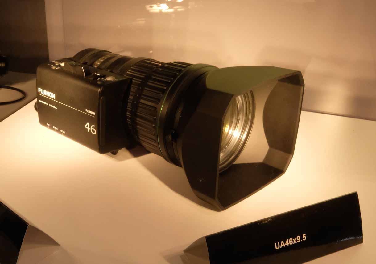 世界最高46倍ズームを備えた4K対応放送用レンズ「FUJINON UA46x9.5」