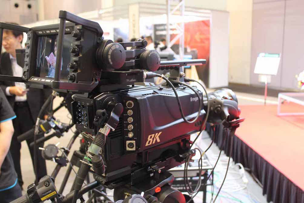 池上通信機の8Kスーパーハイビジョンカメラシステム「SHK-810」